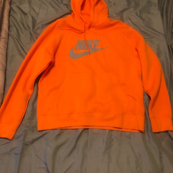 Orange Nike jogging set - Picture 1 of 5